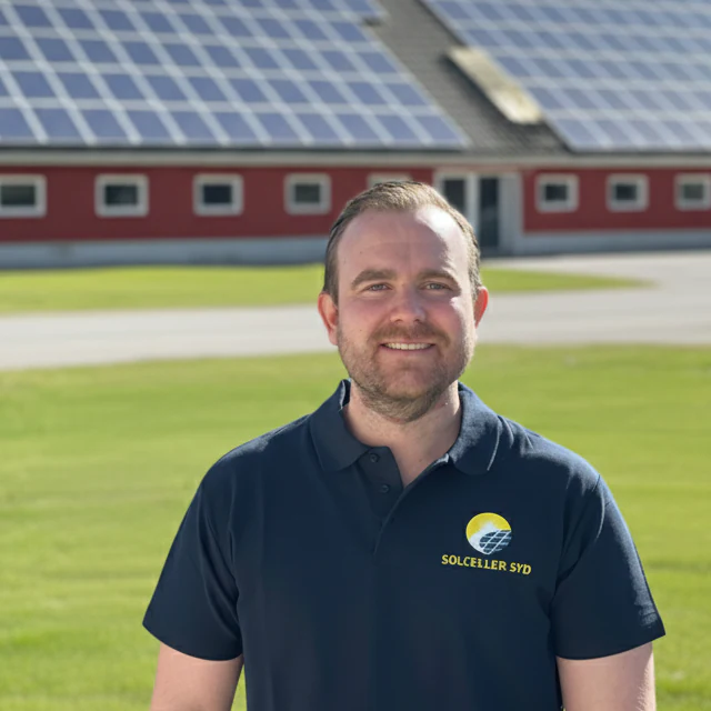 Christoffer Dinnetz, projektledare på Solceller Syd